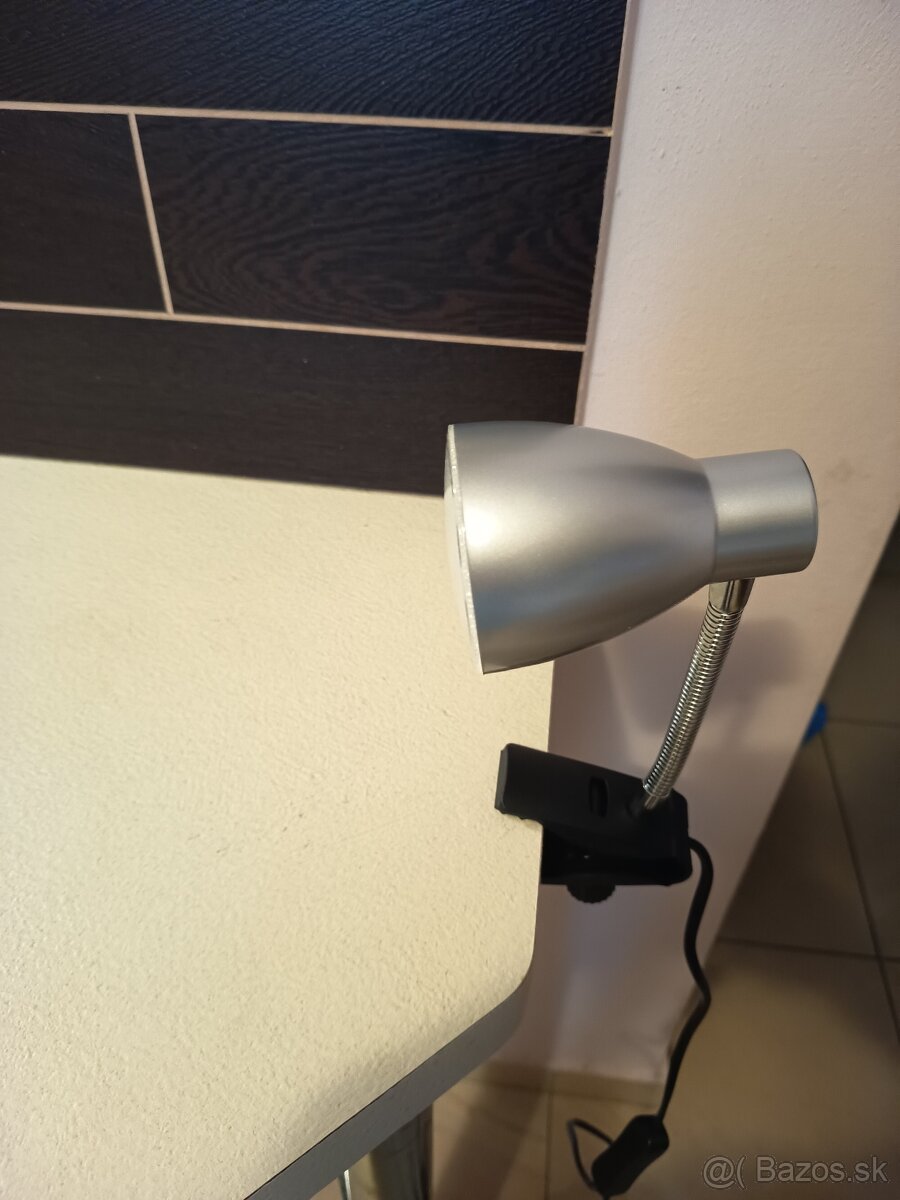 Lampička na nočný stolík - 3