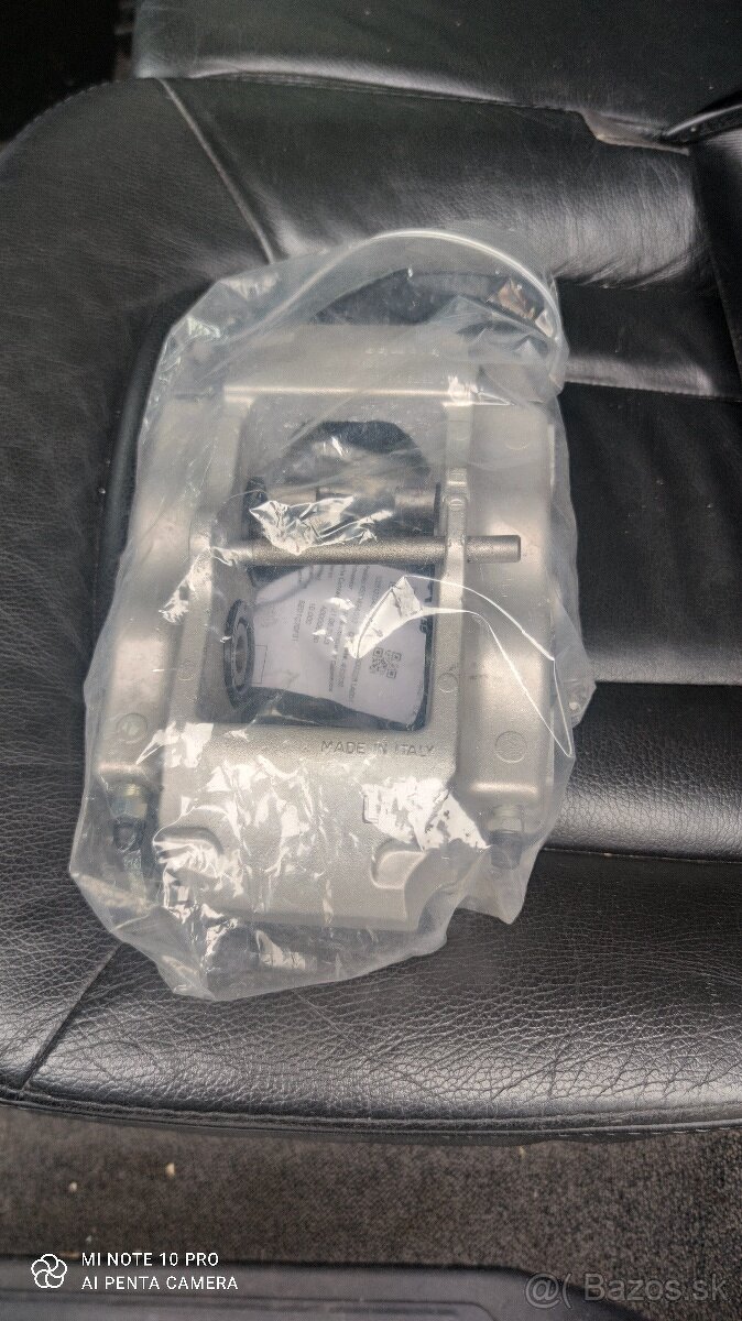 Brzdové strmene zadné Audi Q7 - 3