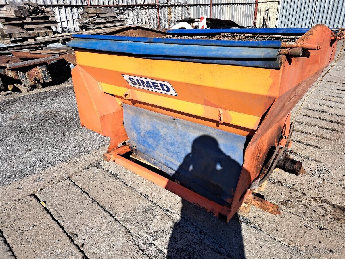 Posypová nástavba Sypač Simed Svs 1.0E - 3