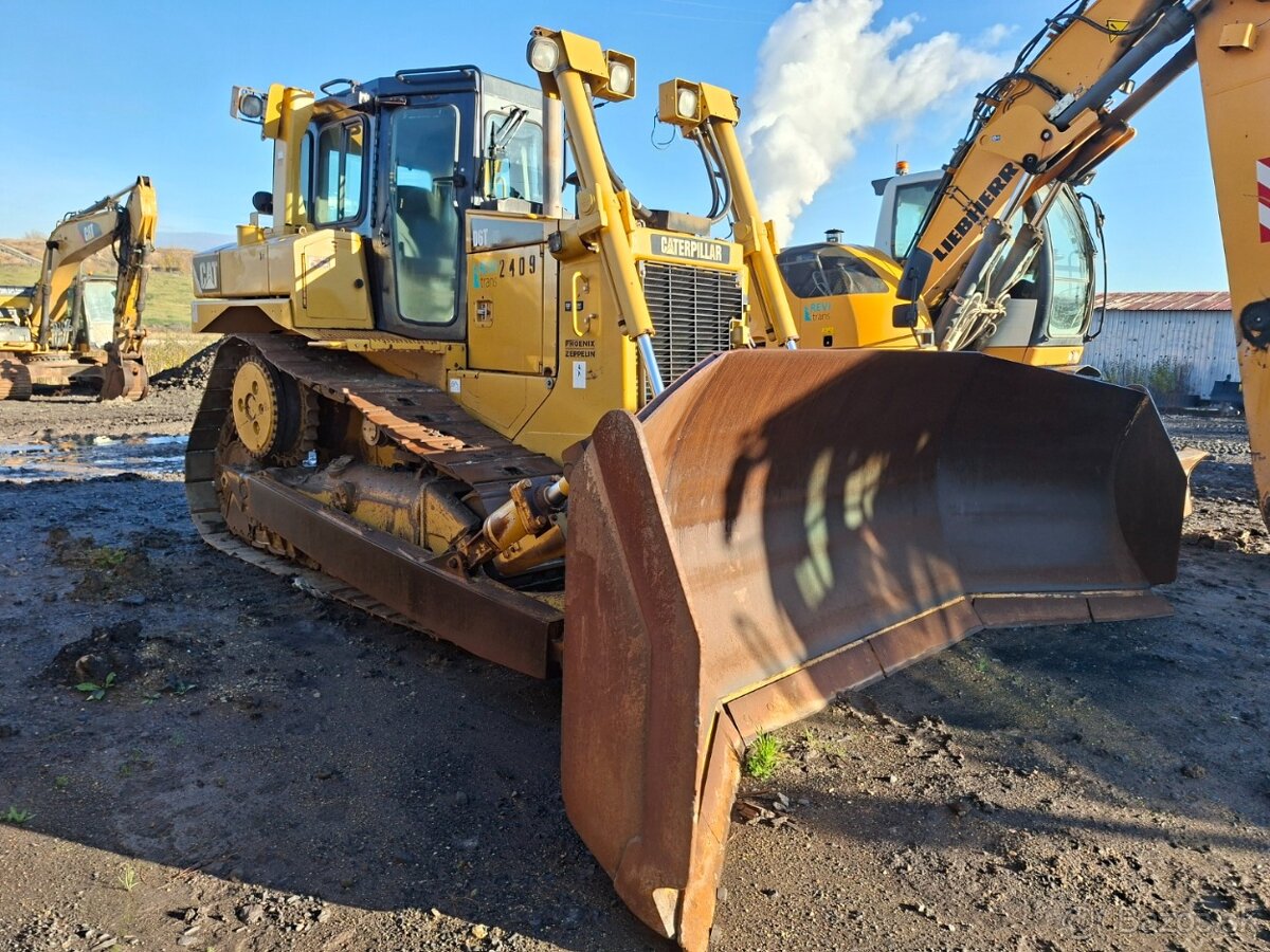 CATERPILLAR D6T XL - 3