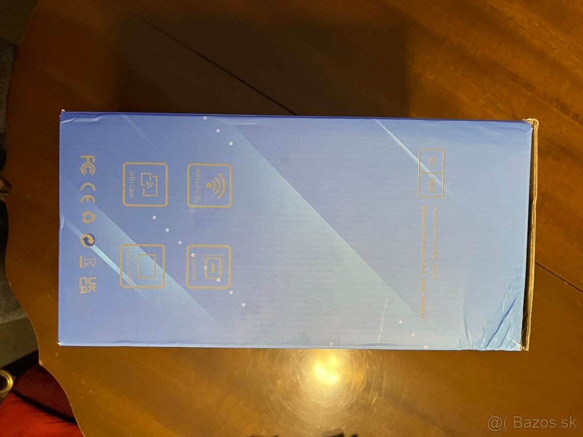 HORLAT LCD Android Projector - 3