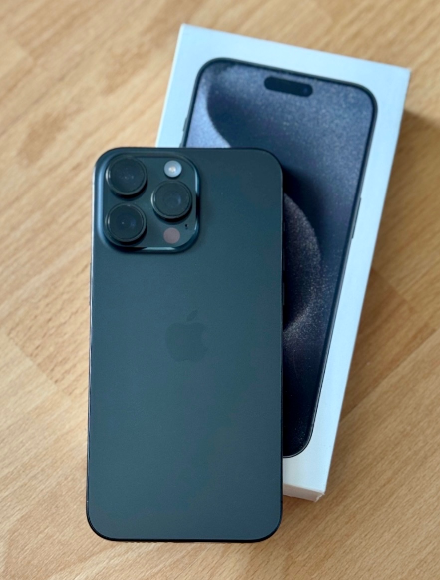 iPhone 15 Pro Max Černý Titan BATERIE 100% TOP - 3