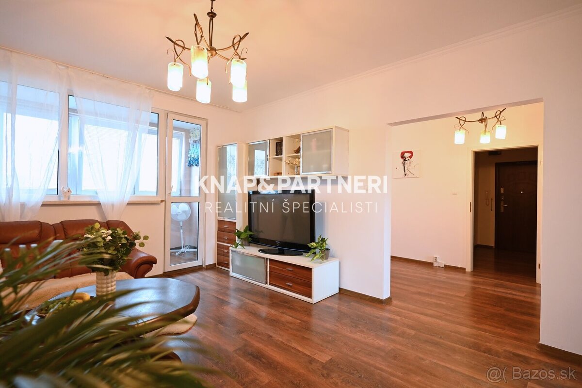 Priestranný 4-izbový byt v tichej lokalite plnej zelene - 3