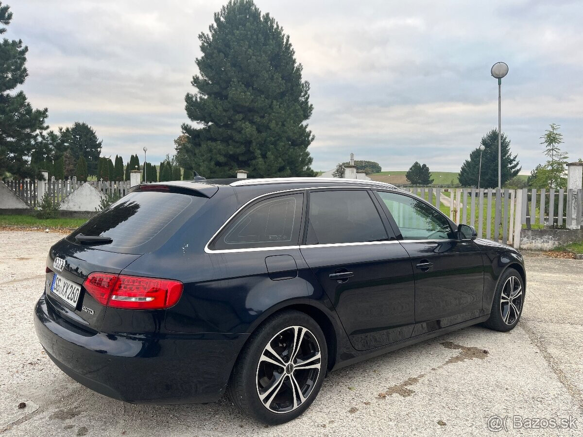 Audi A4 avant 2.0 TDI sport r.v 2010 navi bixenon webasto - 3
