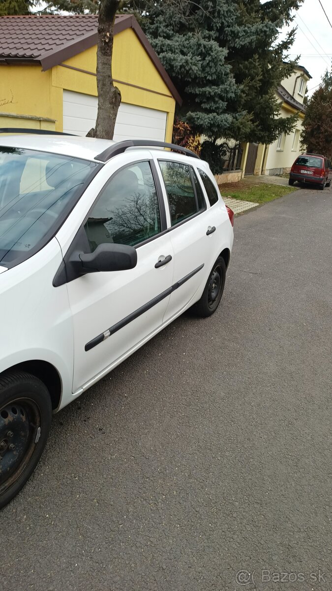 Renault clio3 grandtour - 3