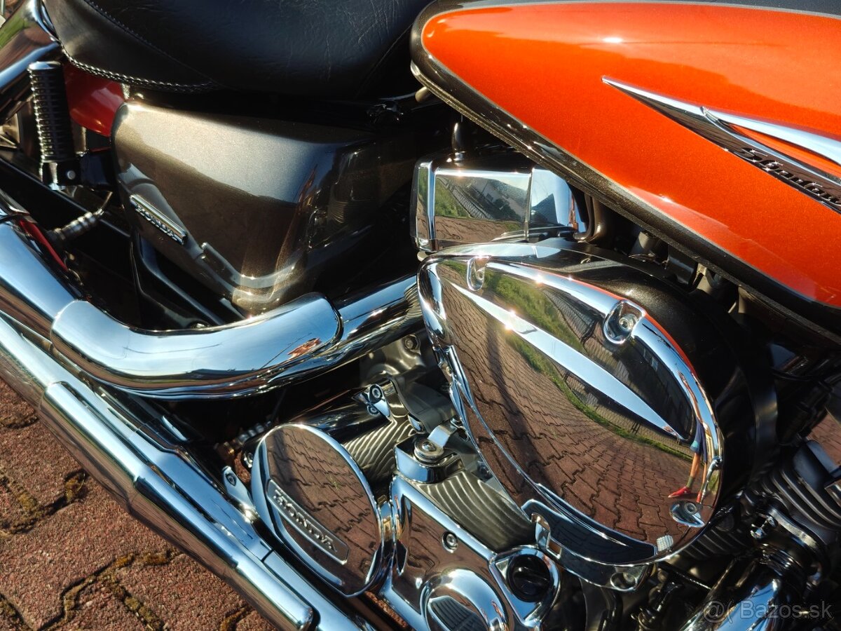 Honda VT 750 Shadow - 3