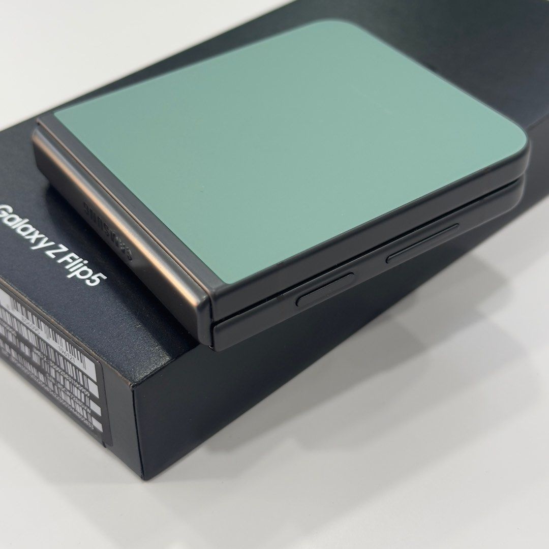 Samsung Galaxy Z Flip5 5G Mint Nový 2 roky záruka - 3