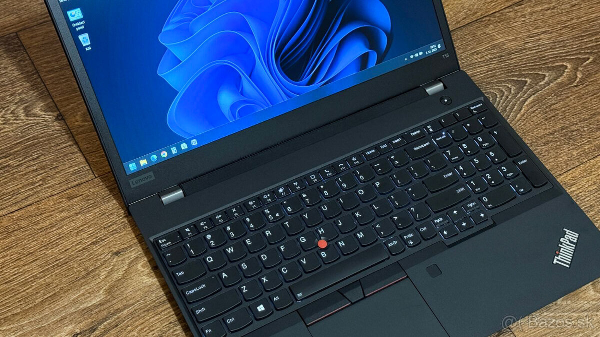 ThinkPad T15 Gen2 - 3