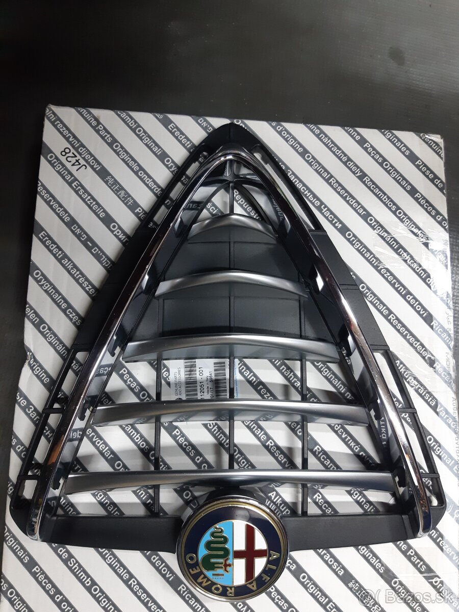 Predám prednú masku na alfa romeo giulietta. - 3