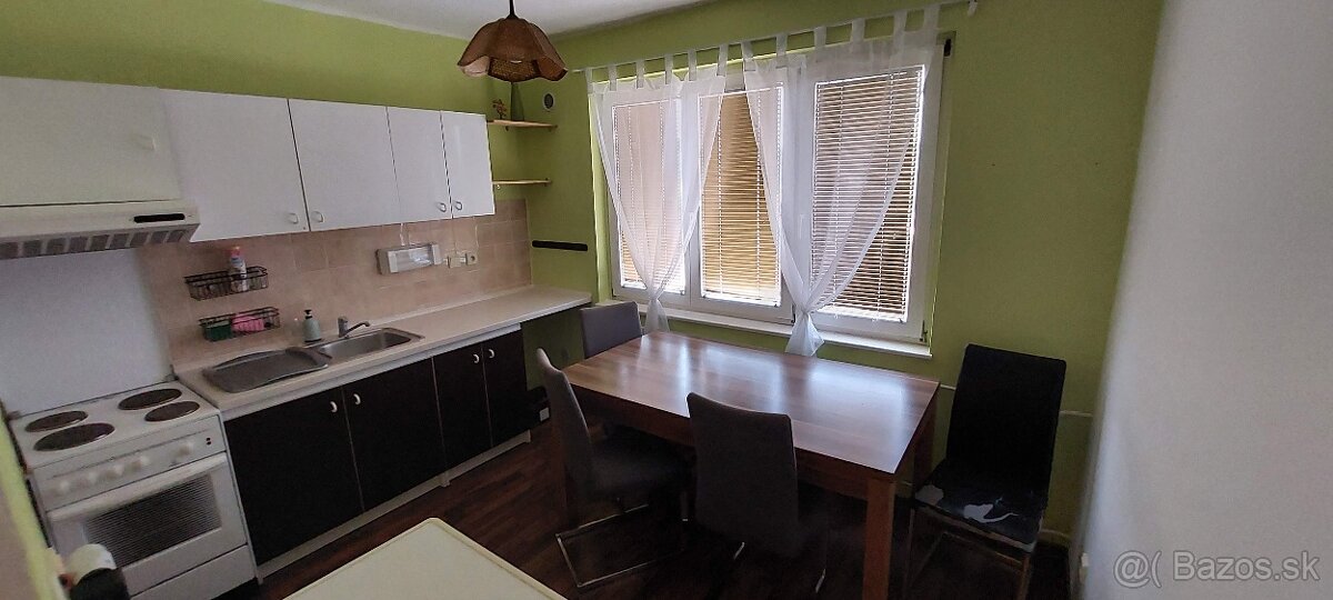 1.izb. byt s balkónom, Zvolen širšie centrum , investícia - 3