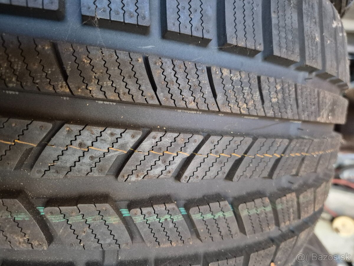 Zimné pneumatiky 245/40r18 - 3