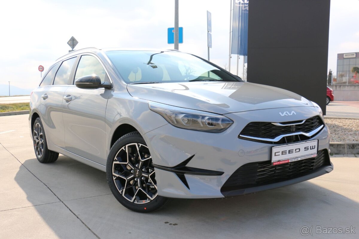 Kia Ceed SW 1.5 T-GDi Sport NEW - 3