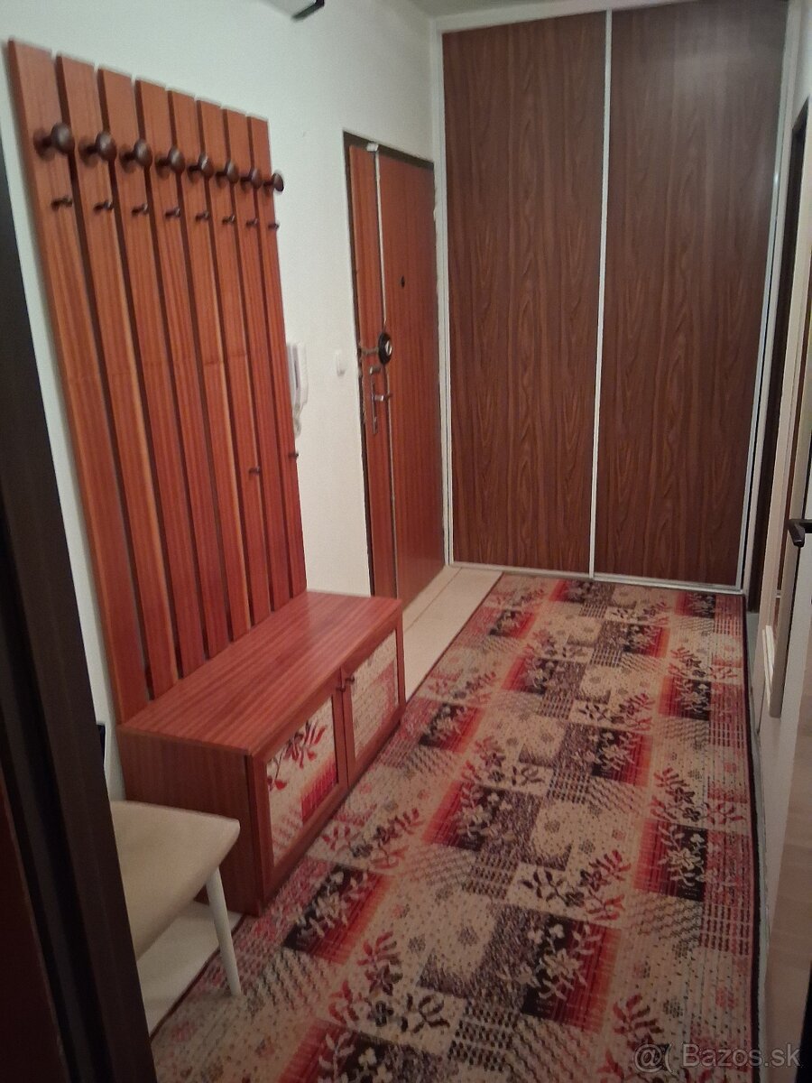 Dám do prenájmu dvojizbovy byt - 3