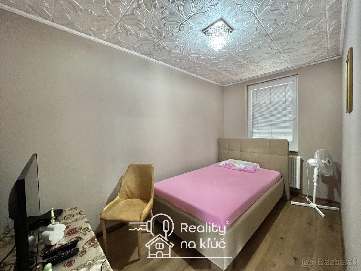 Na predaj dva rodinné domy nachádzajúce sa na jednom pozemku - 3