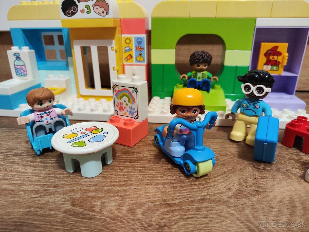 Lego Duplo 10992 - Zábava v škôlke - 3