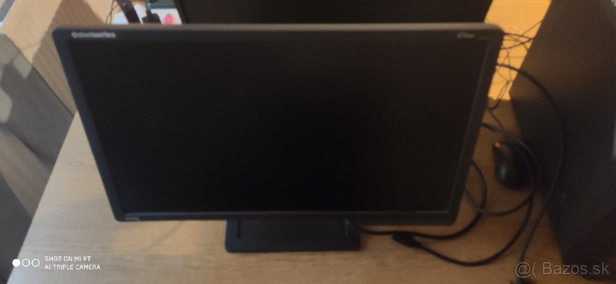 BenQ monitor - 3