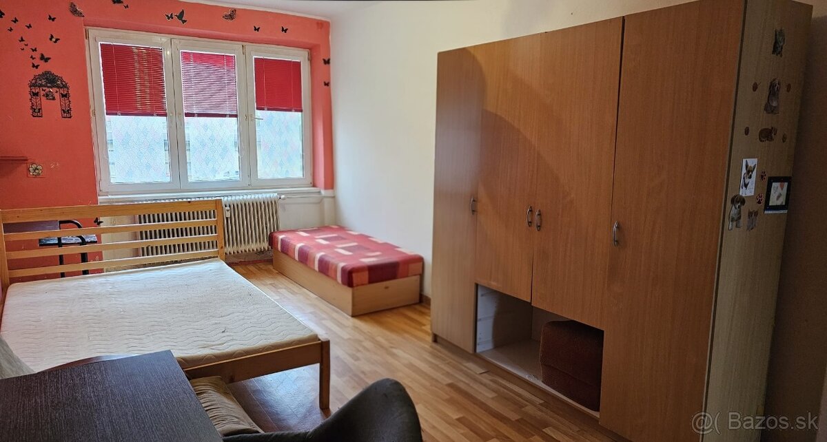2-IZB. BYT V POKOJNEJ LOKALITE – UL. GORKÉHO, MEDZILABORCE - 3