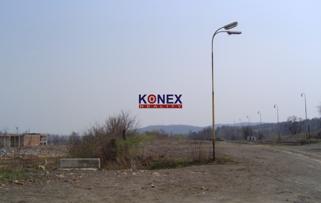 NA PREDAJ - rozľahlý PRIEMYSELNÝ POZEMOK (4ha), obec Bystré - 3