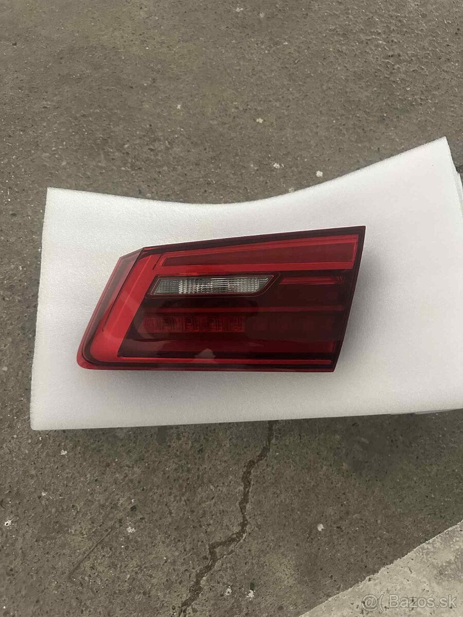 Predám zadné svetlá z BMW G30 - 3