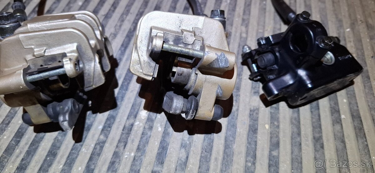 Honda CB600 Hornet 2005 predný brzdový systém - 3