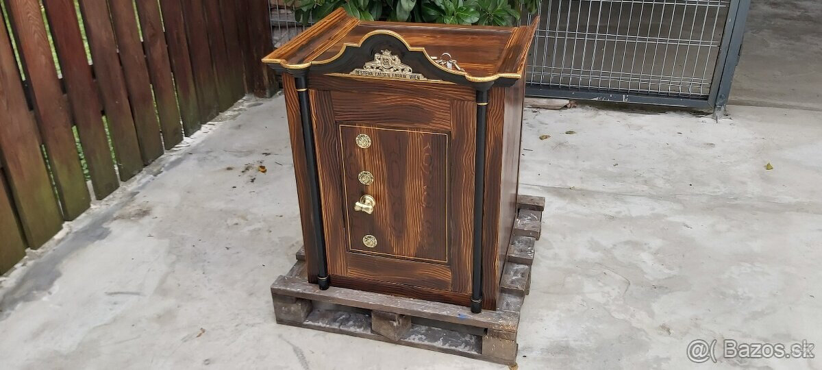 Trezor popelka Wien 1890 Perfektní stav. - 3