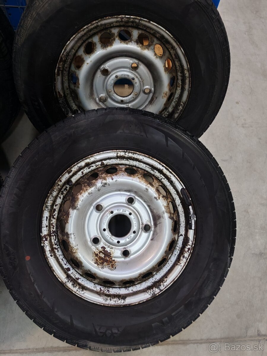 235/65 R16C zimné - 3