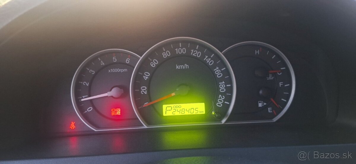 Predám Kiu Sorento 4x4 2,5 crdi 125 kW, - 3