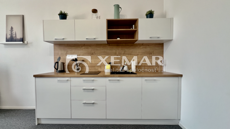 Predaj: Kompletne zariadený 2-izbový apartmán v Bešeňovej - 3