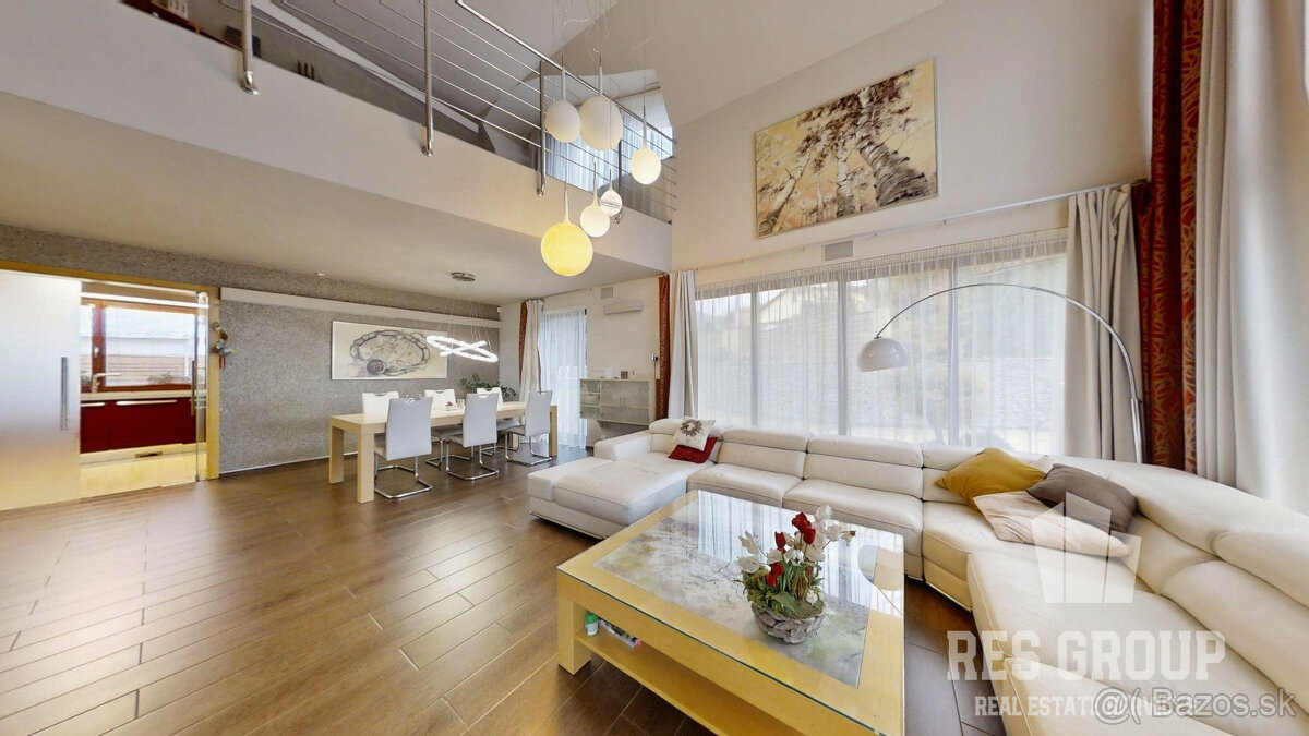 Na predaj, dom so 6 izbami a vonkajším bazénom Žilina - Turi - 3