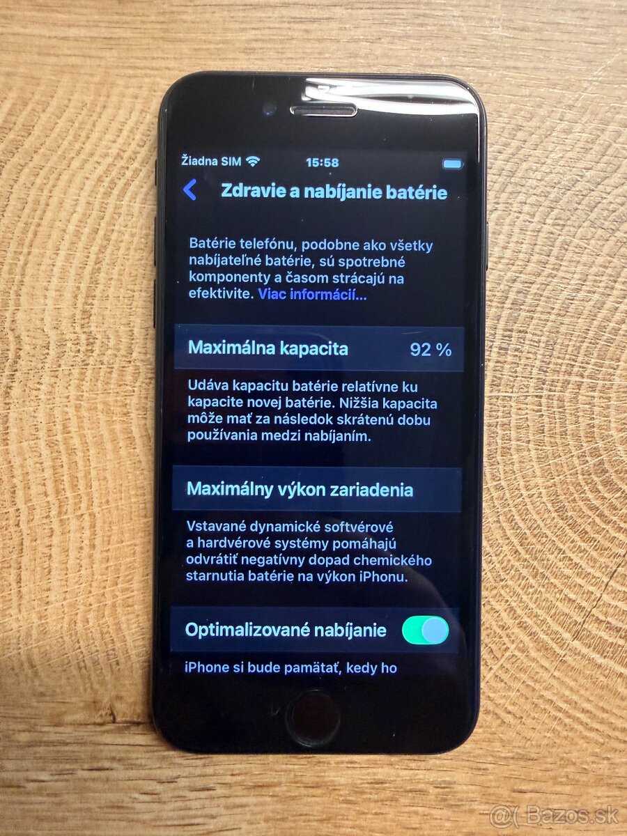 iPhone SE 2020 64 GB - 3