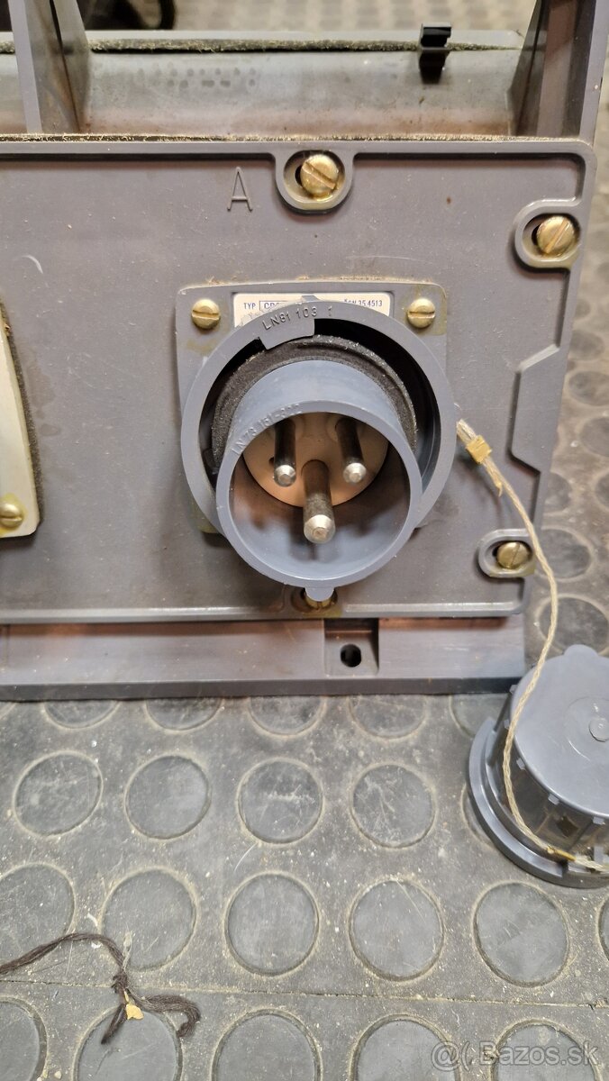 Mobilný rizvádzač 16A - 3