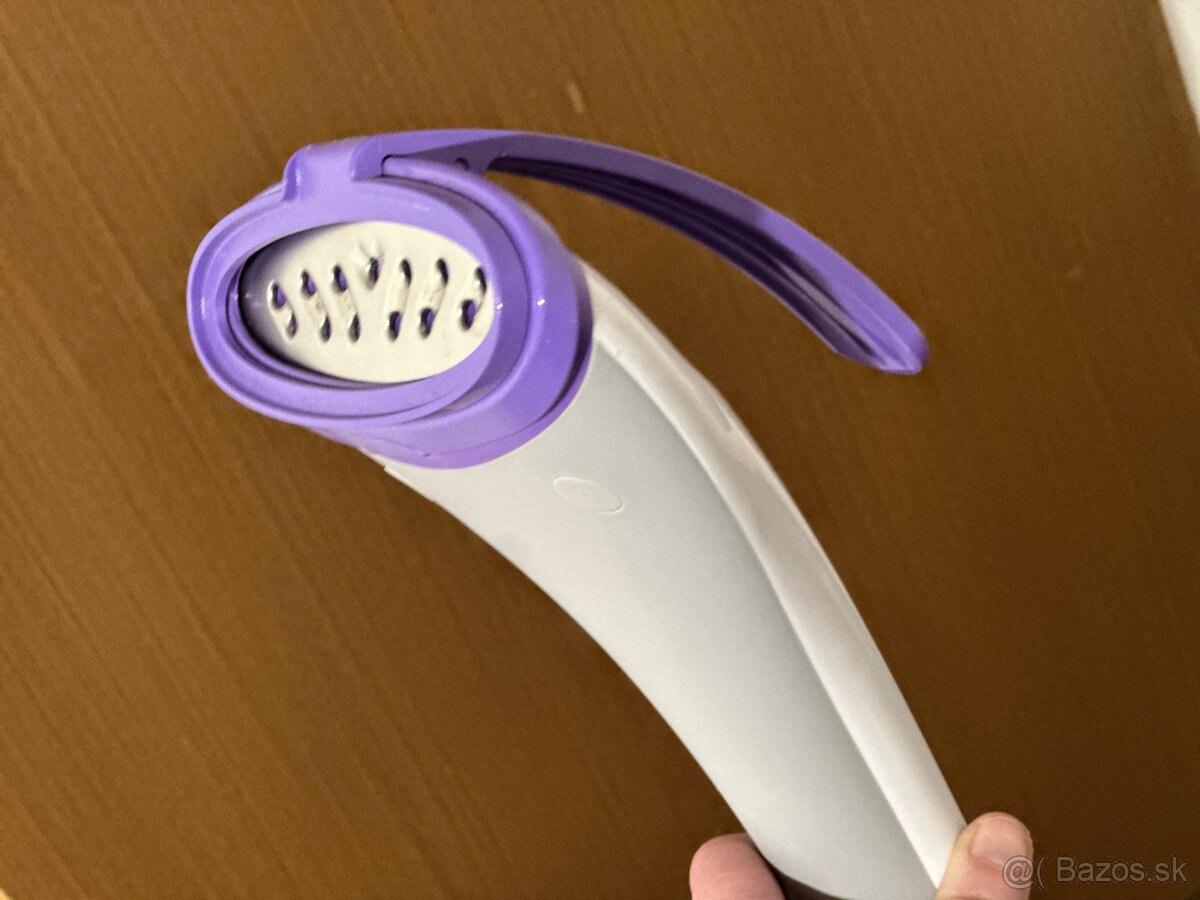 Stojanový naparovač odevov Philips - 3