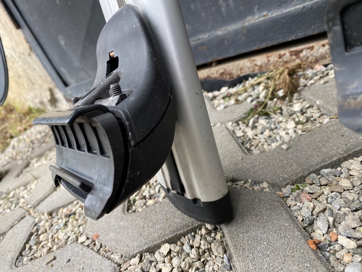 Strešný nosič Thule Wingbar - 3