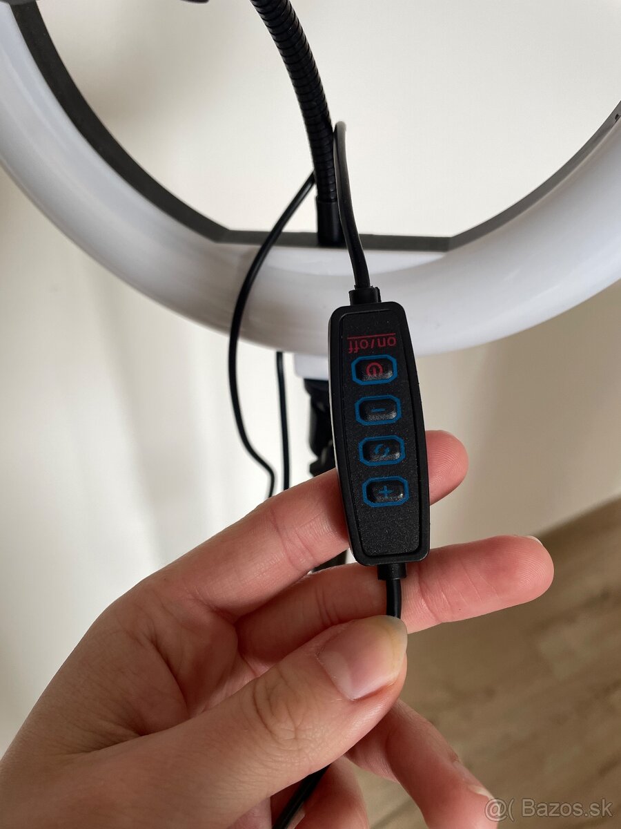 Statív s osvetlením - 3