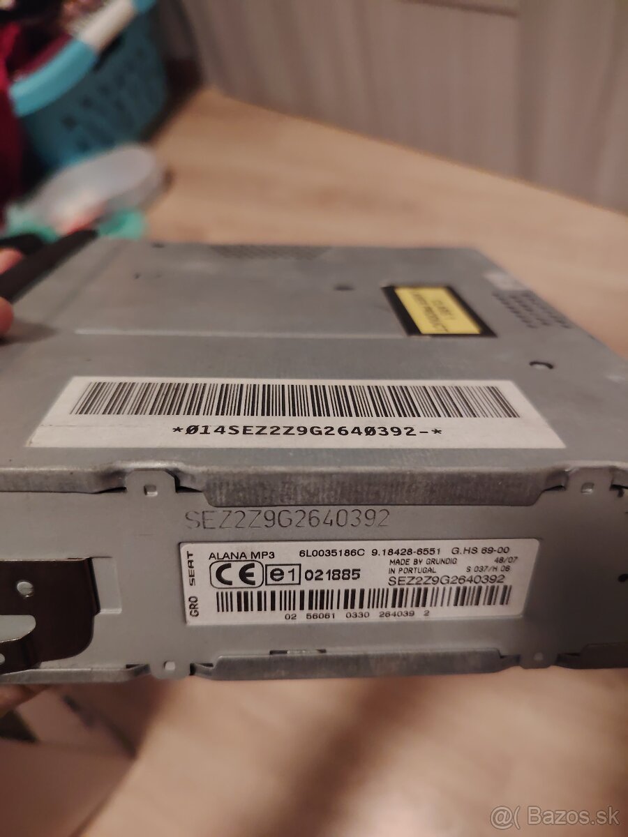 Rádio Seat Alana - 3