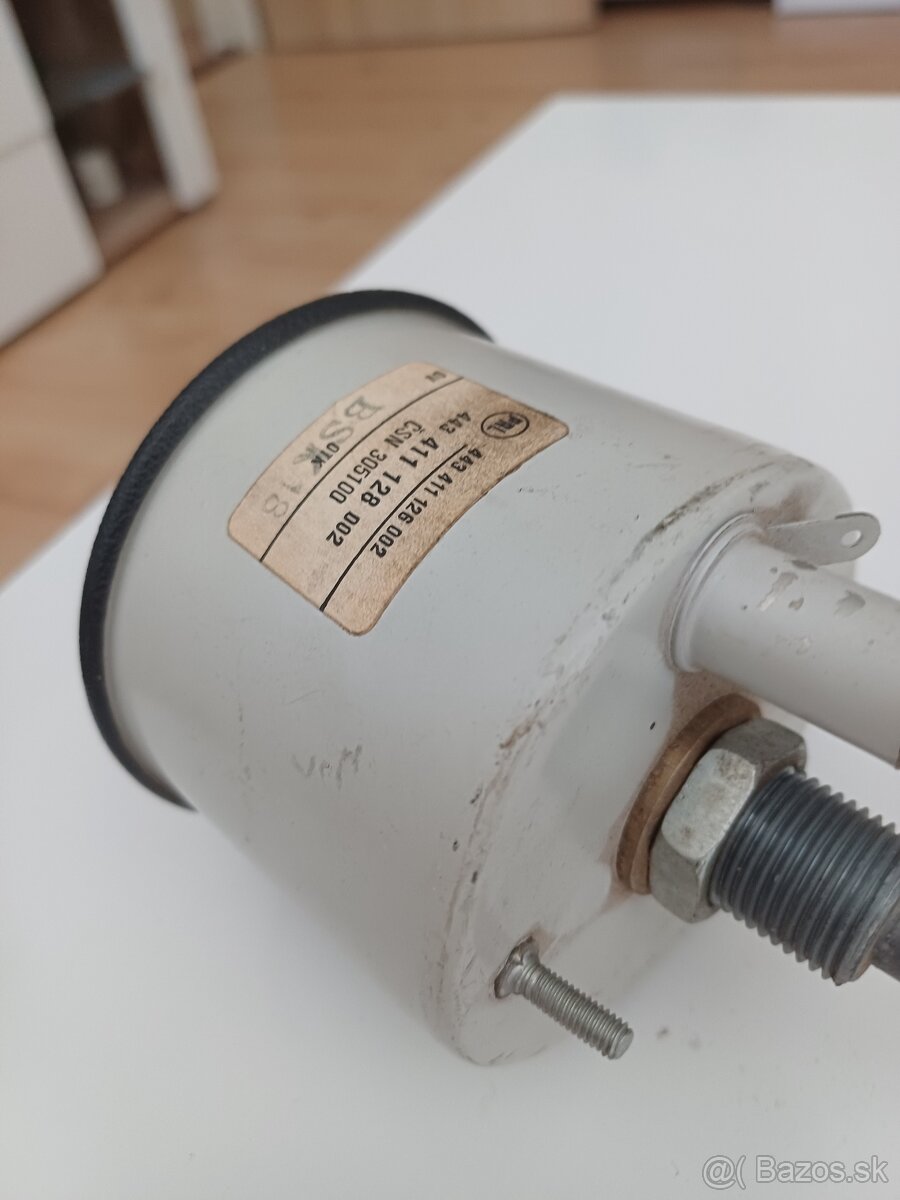 škoda 105,136 budíky - 3