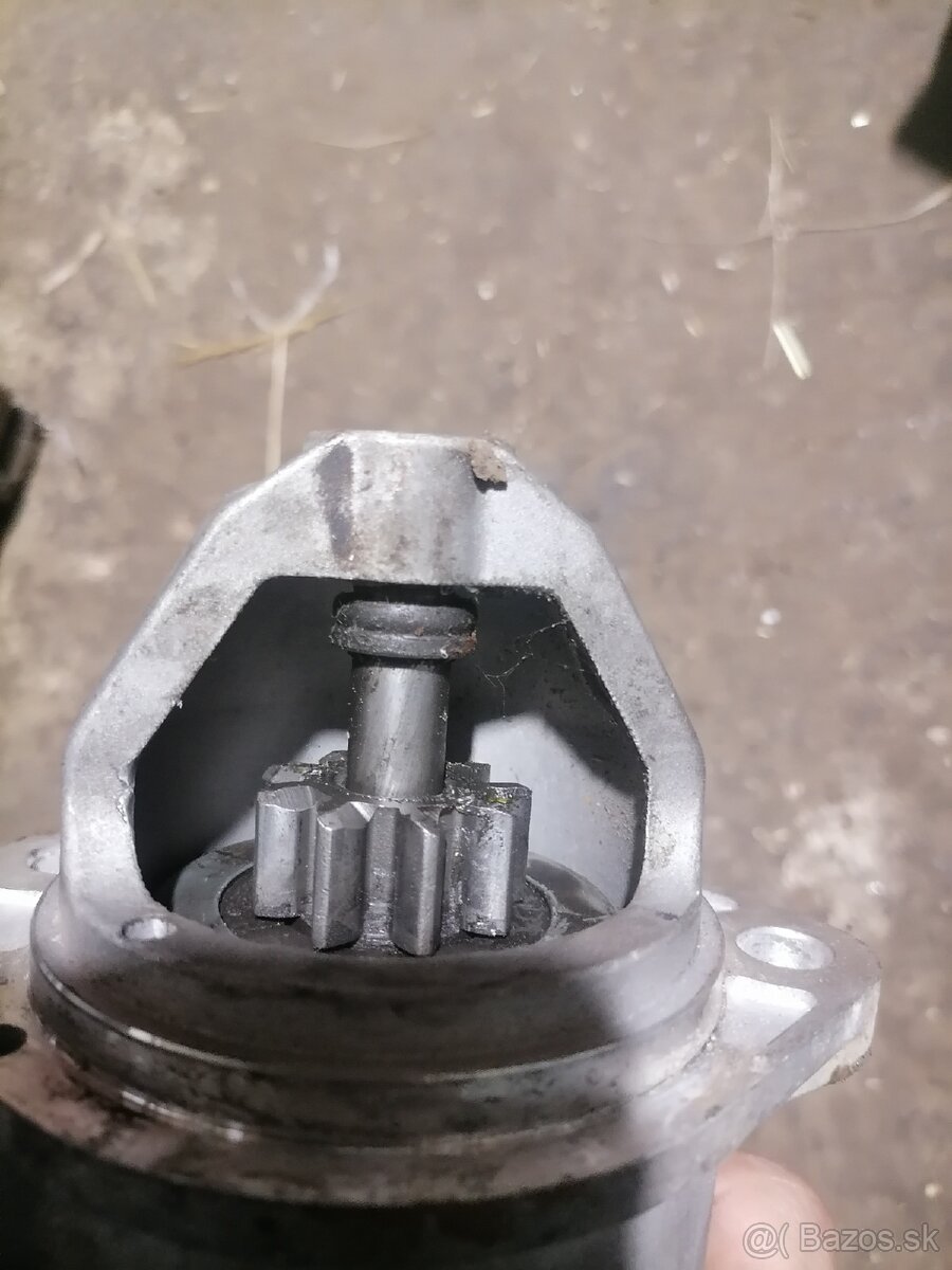 Štartér Deutz-Fahr - 3