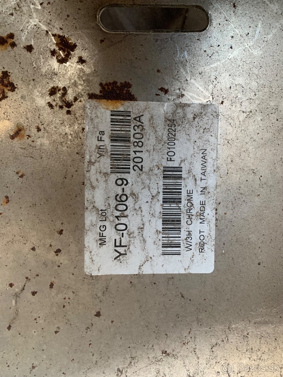 nárázník Ford Bronco,mustang f150?? - 3