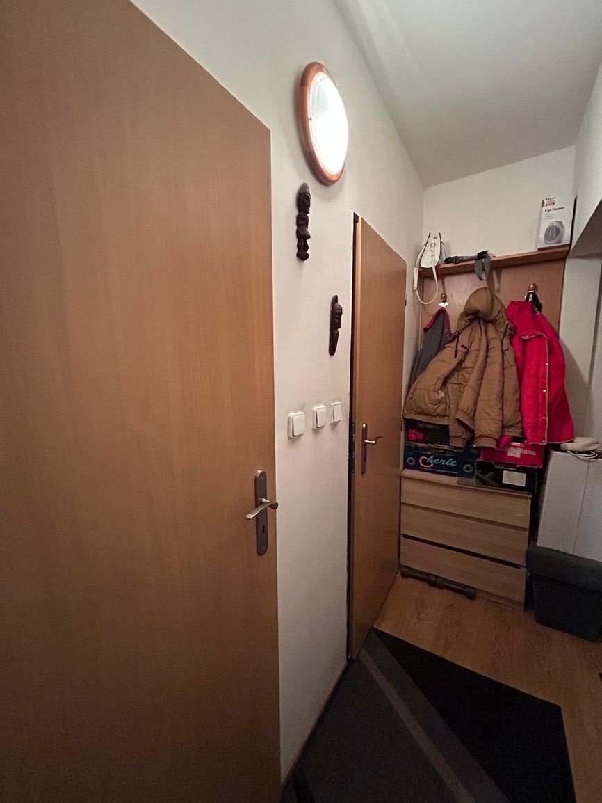 Veľmi dobre dispozične 1 izbový byt s loggiou v lokalite pod - 3