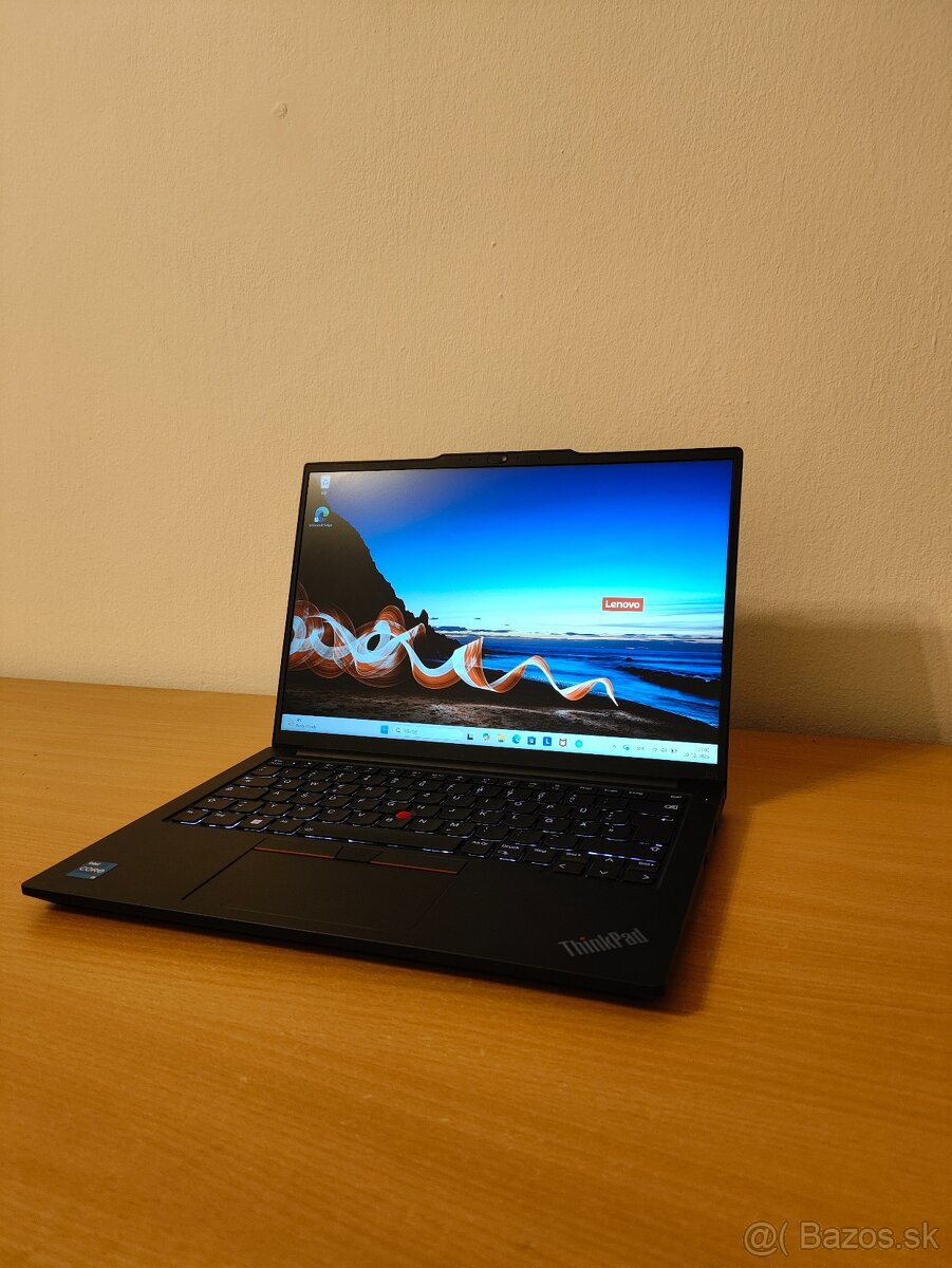 Lenovo ThinkPad E14 Gen 5 – i5-1335, 8 GB RAM, 256 GB SSD - 3