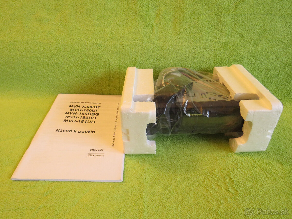 Autorádio Pioneer MVH-180UI - 3