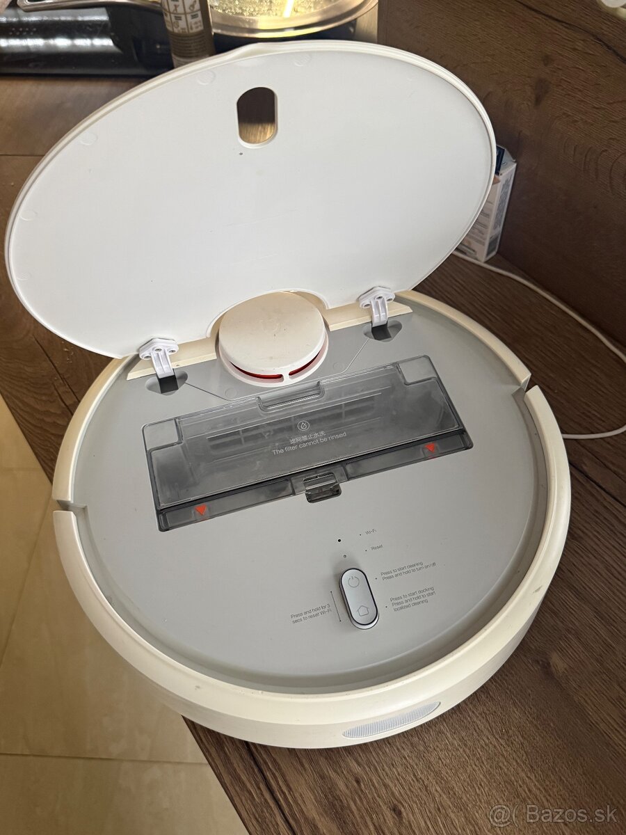 vysávač Xiaomi Mi Robot Vacuum EU. - 3