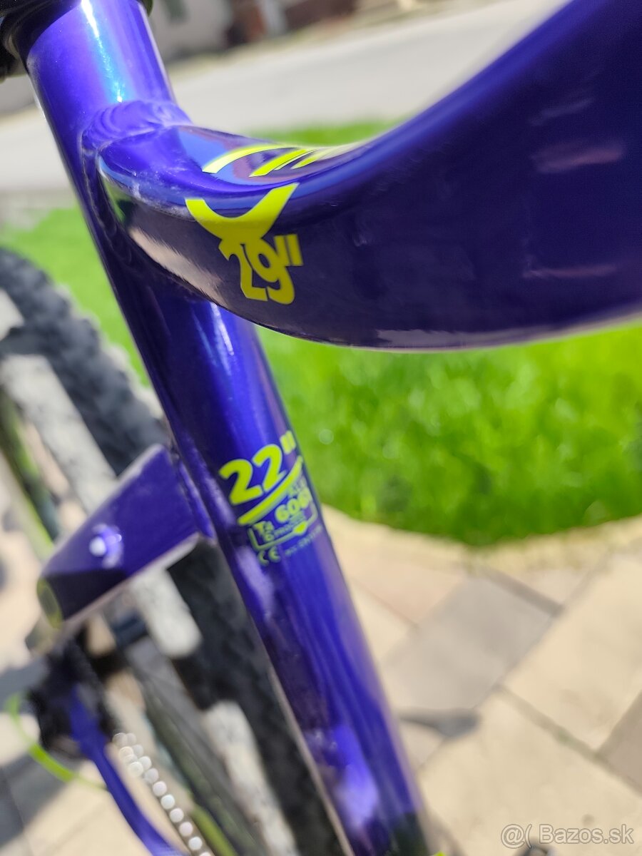 Crussis E largo 7.6 - 3