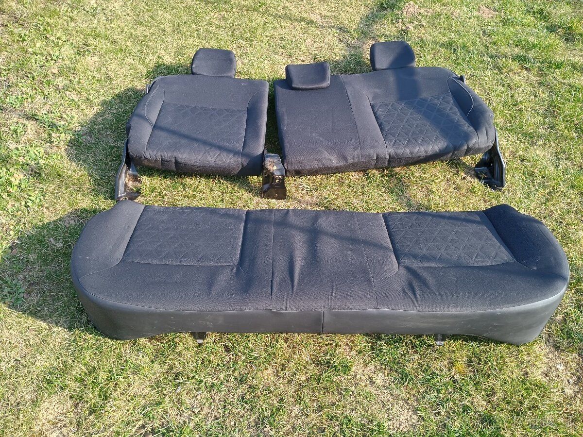 Sedačky Dacia Duster - 3