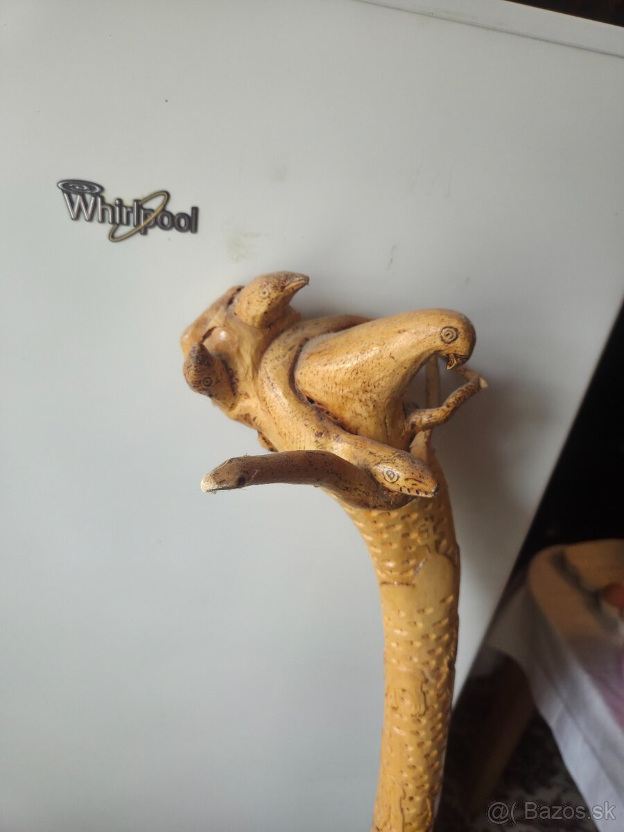 Vyrezávaná palica - 3