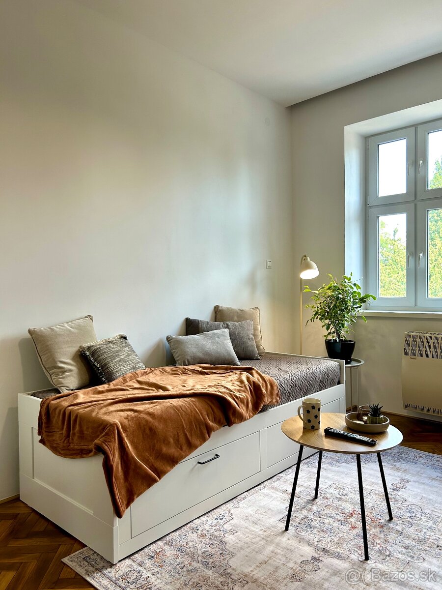 Dizajnové štúdio / Stylish studio – centrum KE - 3