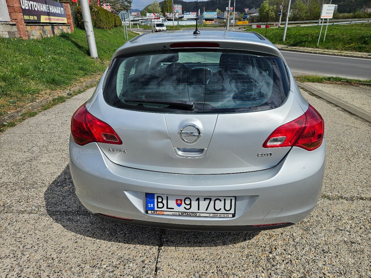 Opel Astra 1.7 CDTI ECOTEC Essentia - 3