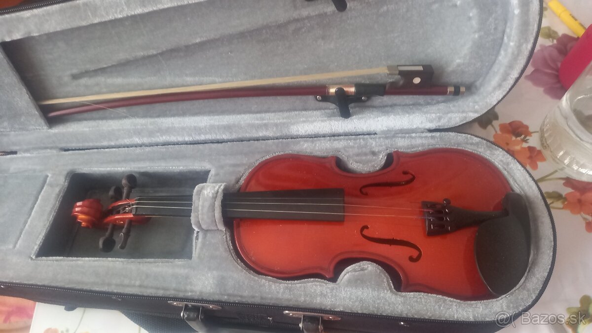 Decke husle hodinky. - 3