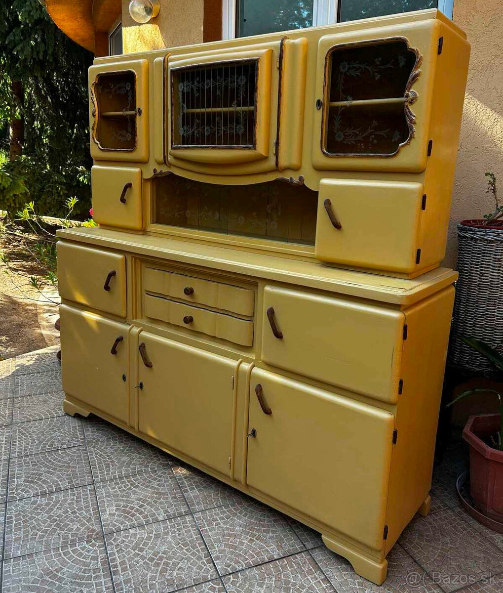 Kredenc / kuchyňa - K54 - 3