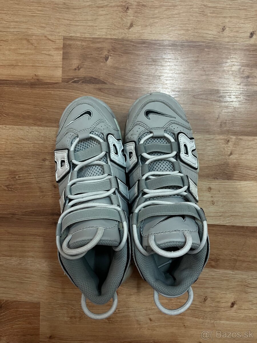 Nike air more uptempo Photon dust - 3